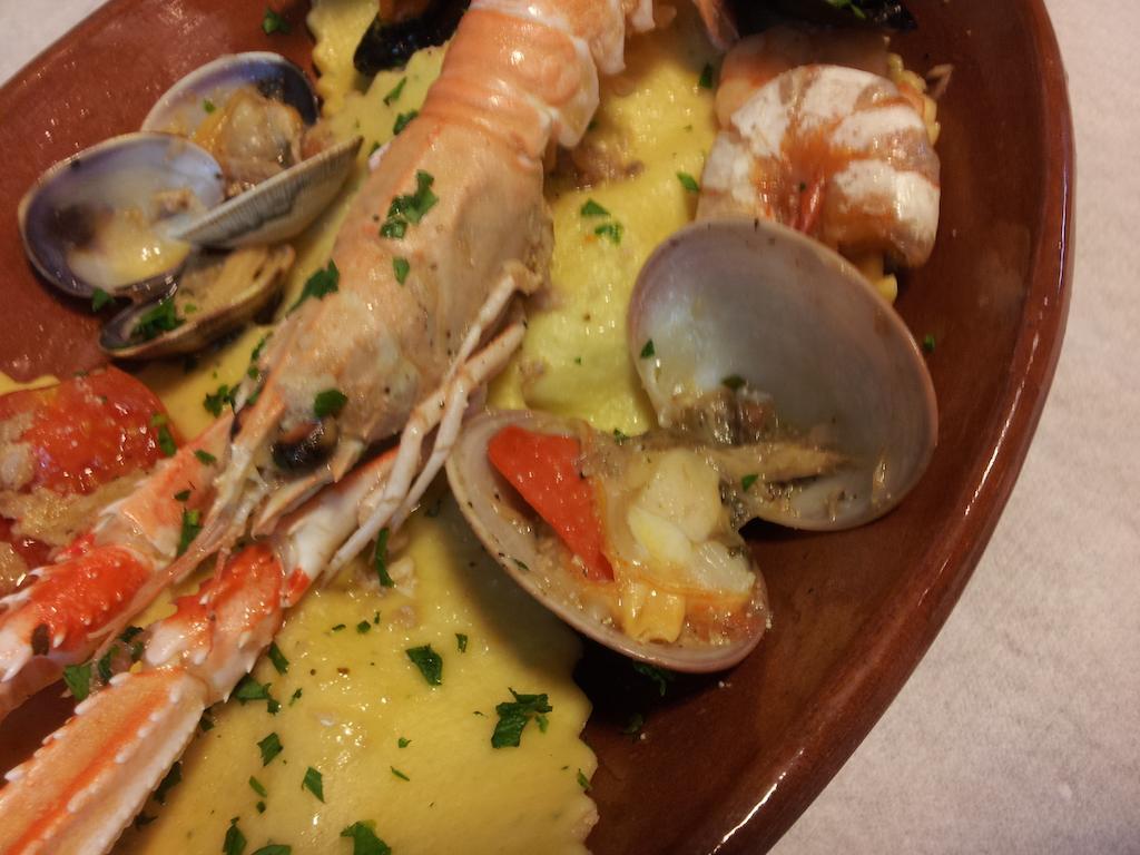 プラーイア・ア・マーレ Porto Di Mare Bed & Breakfast エクステリア 写真