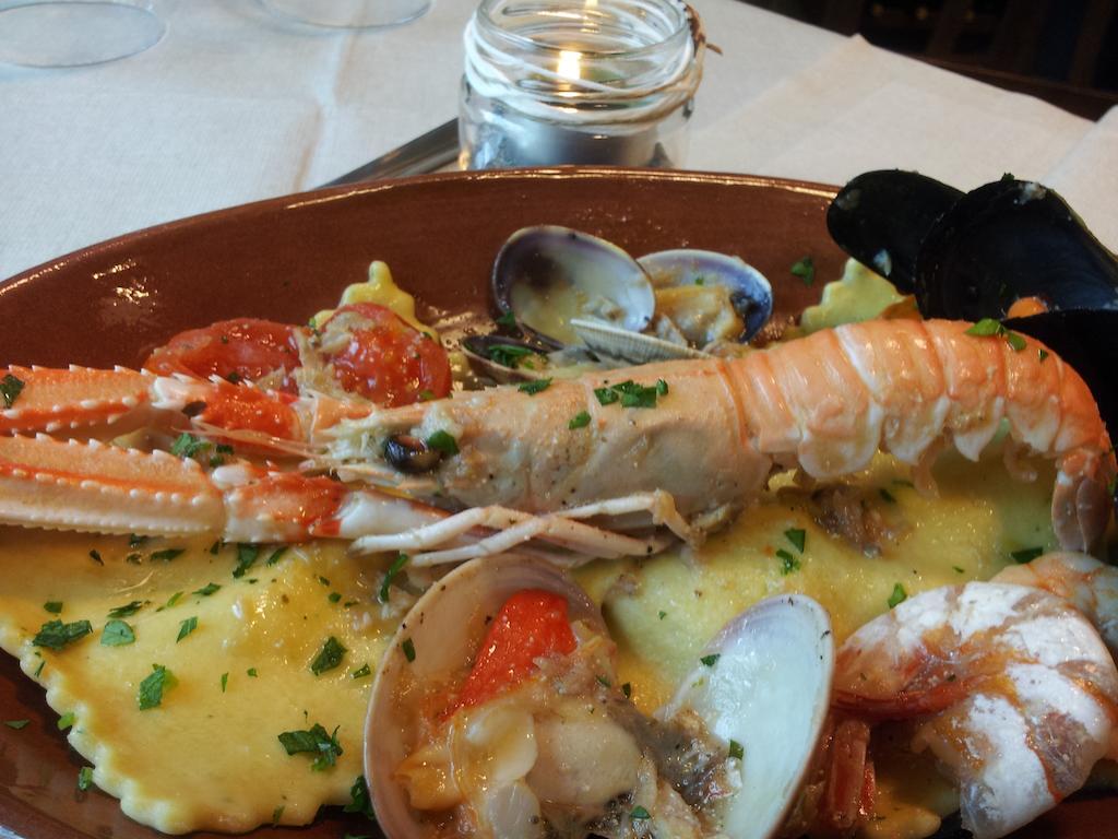 プラーイア・ア・マーレ Porto Di Mare Bed & Breakfast エクステリア 写真